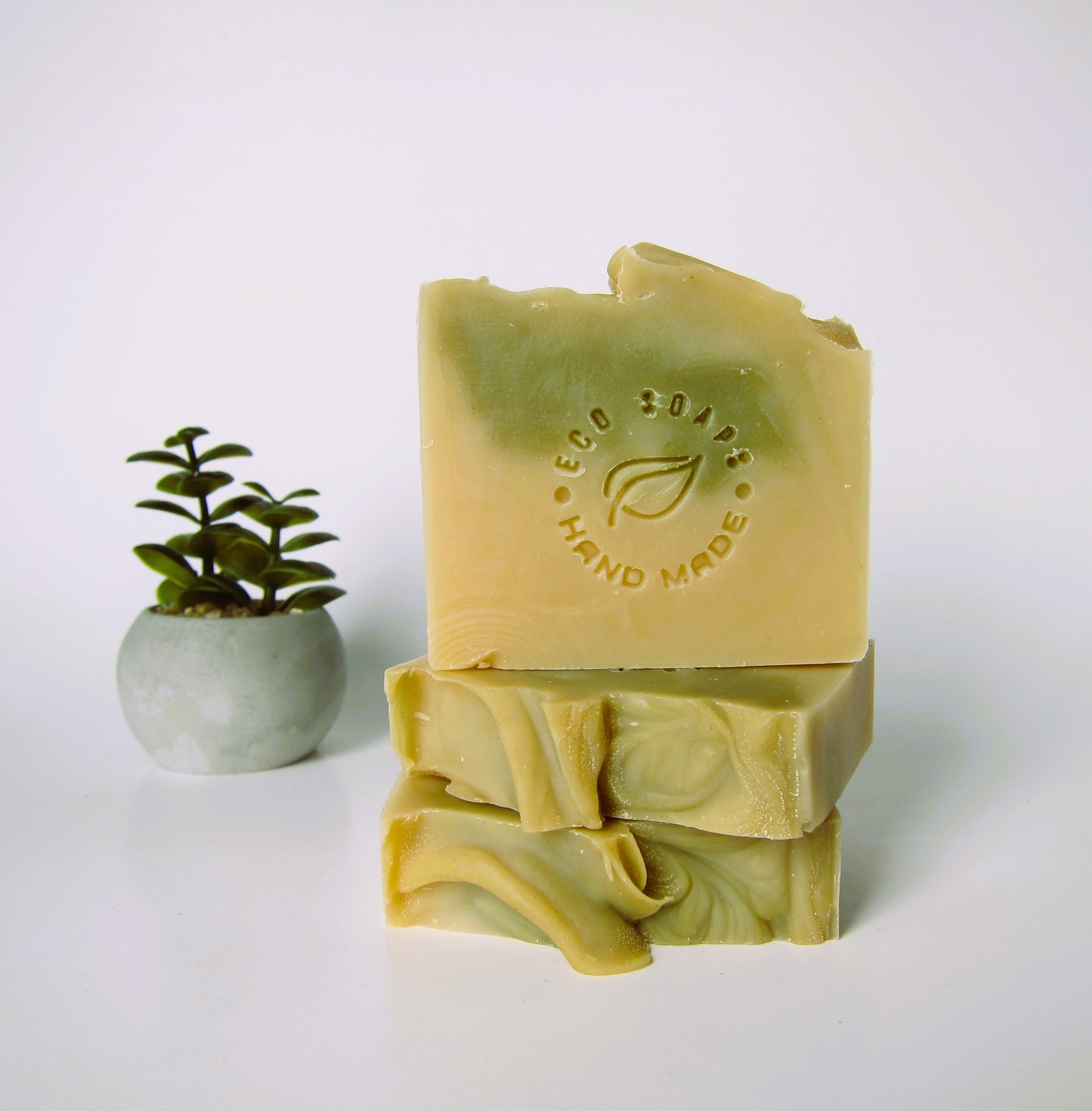 GREEN CLAY + LEMONGRASS